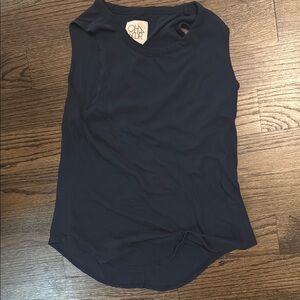 Chaser Women's navy Sleeveless Top